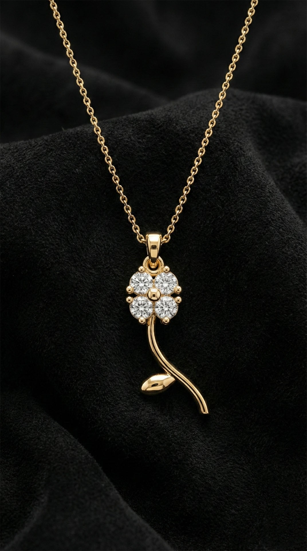925 Ayar Zirkon Taşlı Gold Minimal Yonca Gümüş Kolye