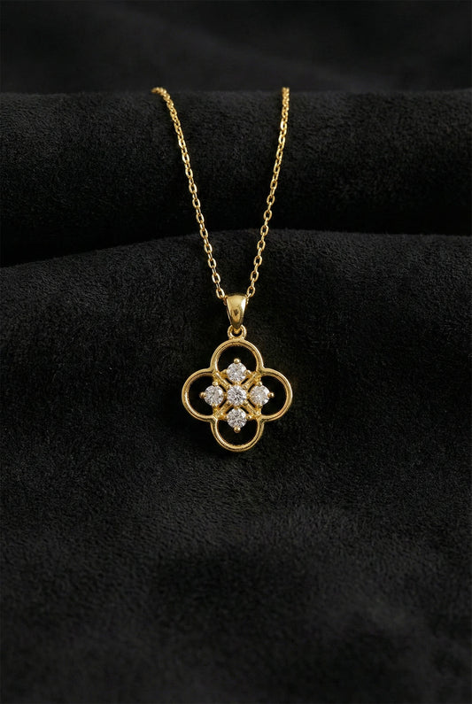 925 Ayar Zirkon Taşlı Gold One Cleef Gümüş Kolye