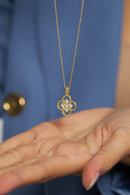 925 Ayar Zirkon Taşlı Gold One Cleef Gümüş Kolye