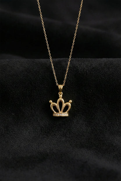 925 Ayar Zirkon Taşlı Gold Taç Model Gümüş Kolye