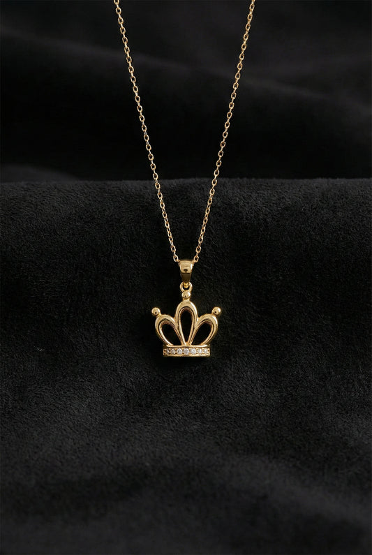 925 Ayar Zirkon Taşlı Gold Taç Model Gümüş Kolye