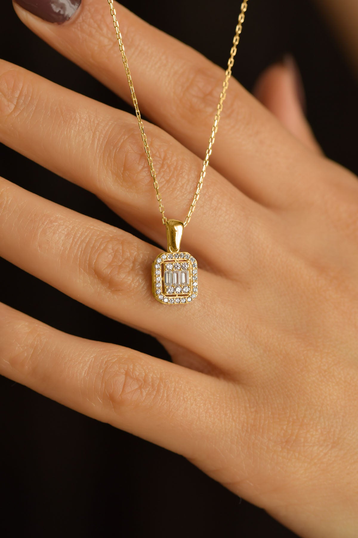 925 Ayar Zirkon Taşlı Gold Üç Sıra Baget Gümüş Kolye