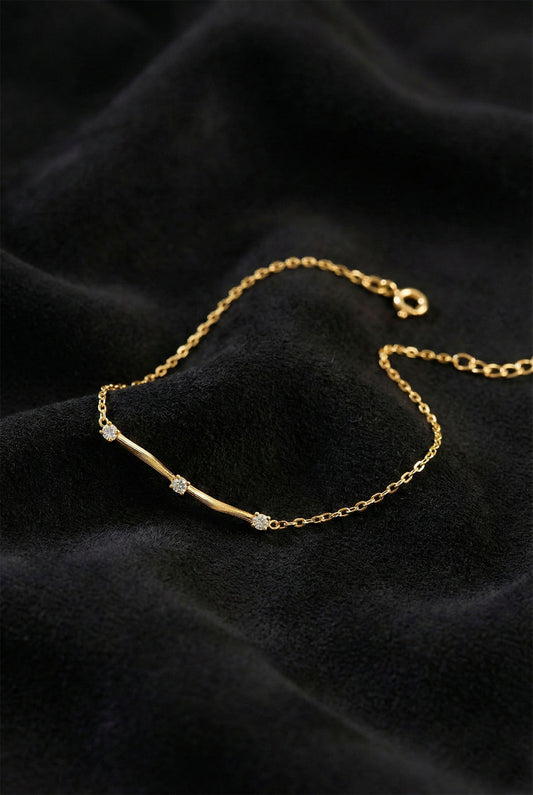 925 Ayar Zirkon Taşlı Gold Üç Taşlı Minimal Gümüş Bileklik