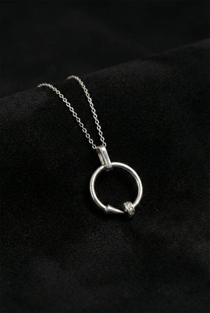 925 Ayar Zirkon Taşlı Rodyum Cartier Model Çivi Gümüş Kolye