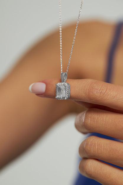 925 Ayar Zirkon Taşlı Rodyum Tektaş Baget Gümüş Kolye