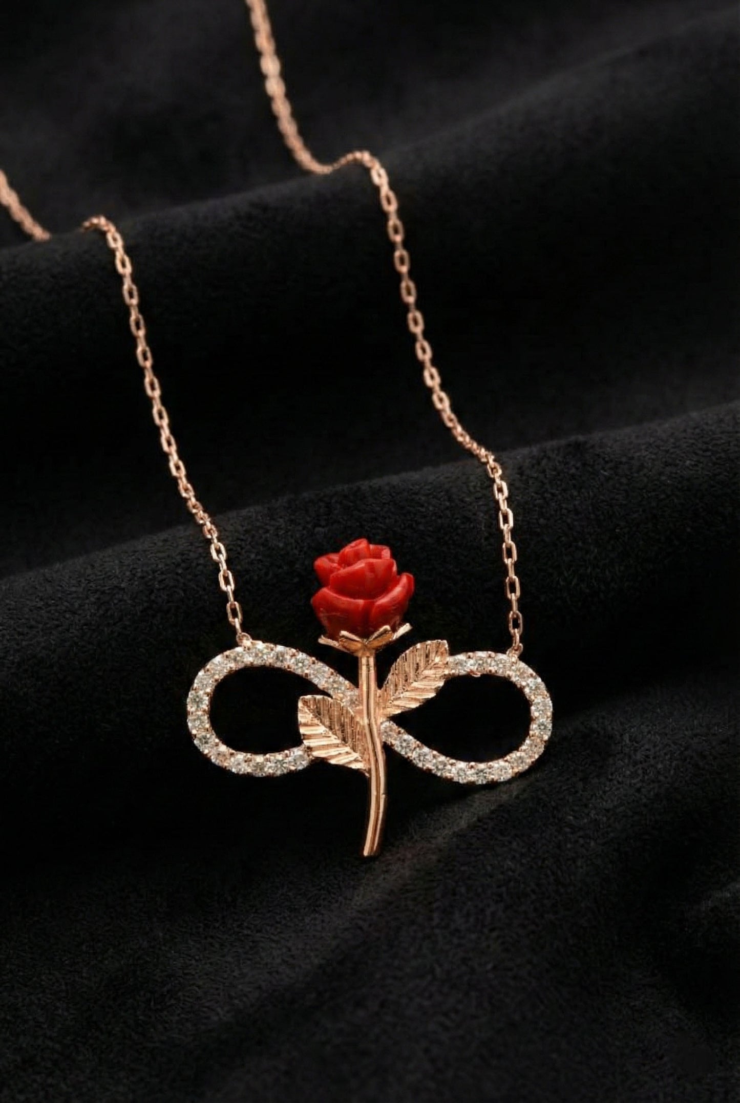 925 Ayar Zirkon Taşlı Rose Gül Motifli Sonsuzluk Gümüş Kolye