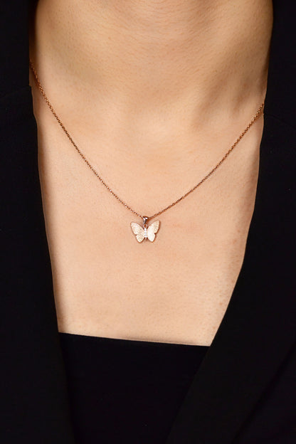 925 Ayar Zirkon Taşlı Rose Kabartmalı Kelebek Gümüş Kolye