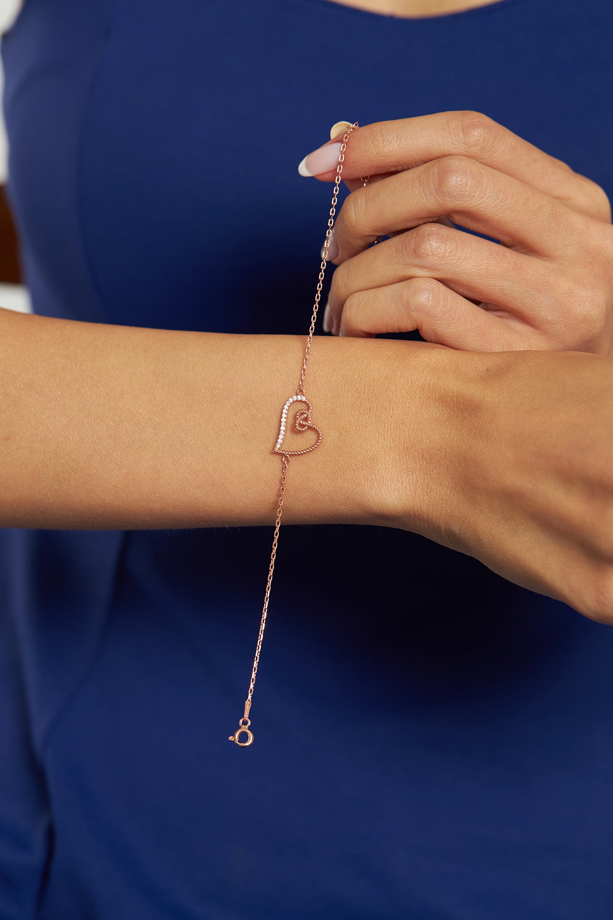 925 Ayar Rose Zirkon Taşlı Düğüm Kalp Gümüş Bileklik