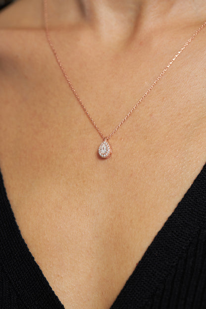 925 Ayar Zirkon Taşlı Rose Minimal Damla Anturaj Gümüş Kolye