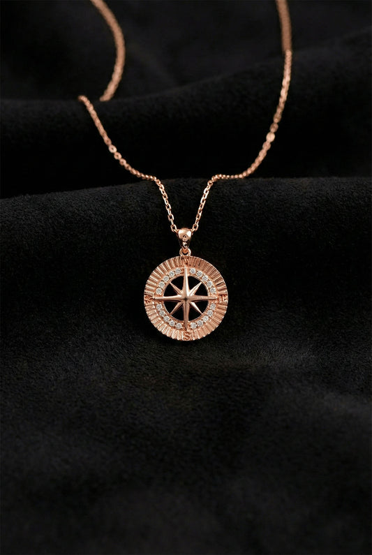 925 Ayar Zirkon Taşlı Rose Pusula Gümüş Kolye