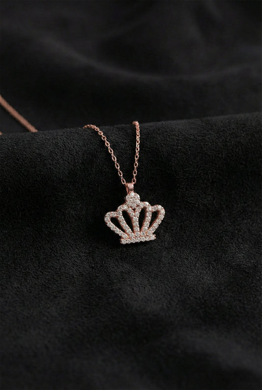 925 Ayar Zirkon Taşlı Rose Taç Model Gümüş Kolye